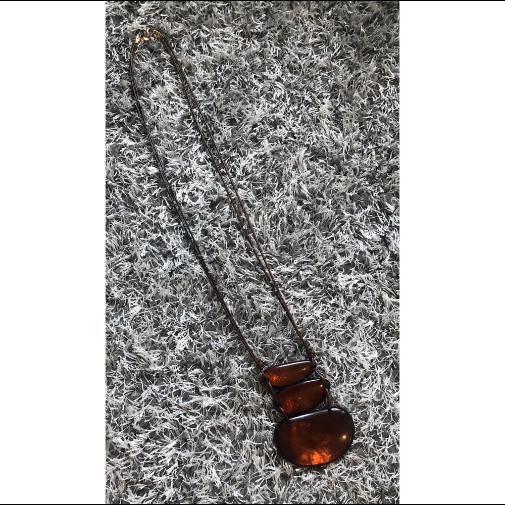 ❗️$3 OR FREE W/ PURCHASE Necklace ➰
